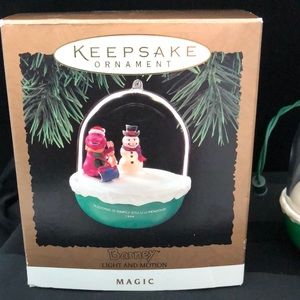 Hallmark Keepsake Barney Light and Motion 1994 Ornament